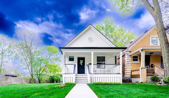 Remodeled KC Getaway: Home Away from Home!