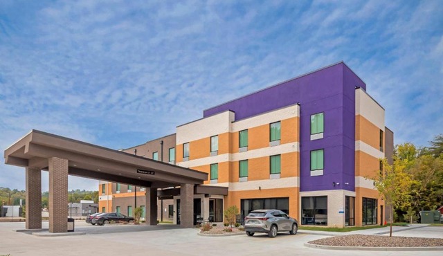 Sleep Inn & Suites