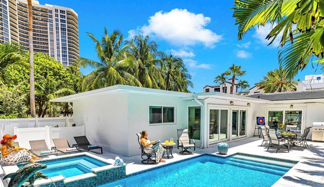 Steps to Beach/Heated Pool/Kiwi Key/Residences