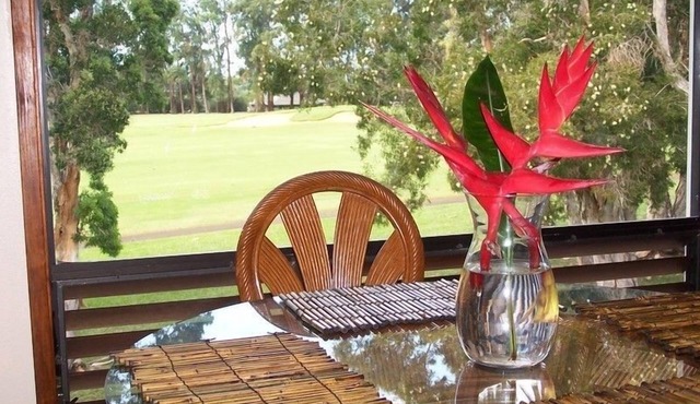 STUNNING! Princeville 3BR/3BA Home on Golf Course-Mtn Views, screen in Lanai!