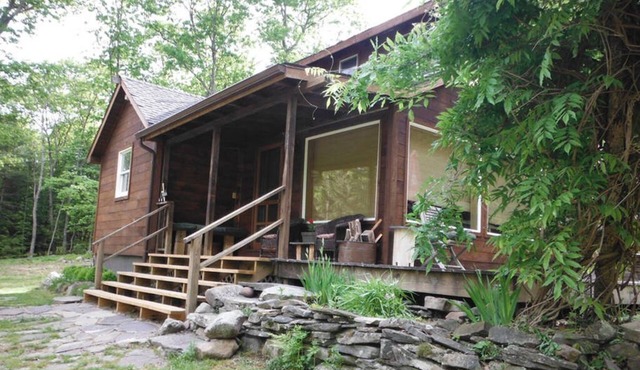 Tabasco Lodge Kerhonkson NY - Natural Retreat 2 hours north NYC