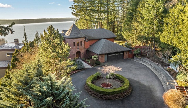 The Clubhouse