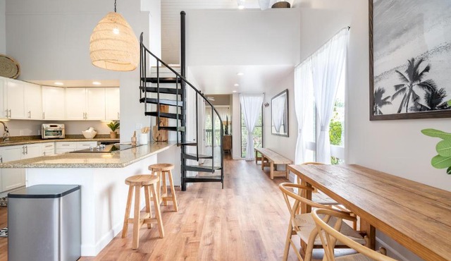 The Drifter - North Shore Loft - Relaxed Luxury