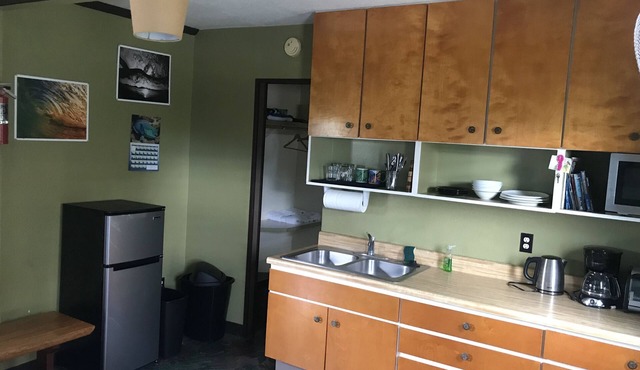 The Surf Hideaway is walking distance to everything Kona