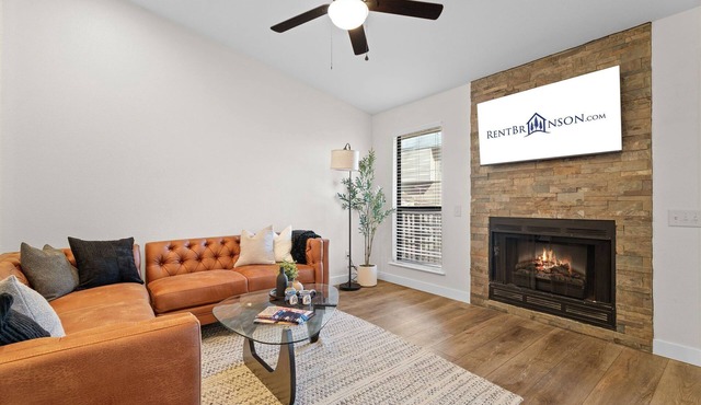 Thoughtfully Styled Ozark Bungalow with Outdoor Pool, Mini Golf Access & Free Attraction Tickets