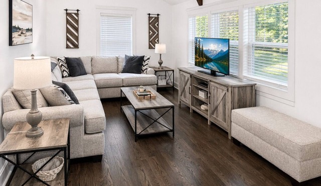 Top-Rated Greenville Home. 5-Star Experience. Minutes to Downtown