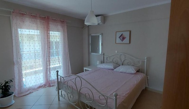 Villa Apartamets esmerina