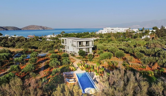 Villa Elounda Lion, 2 Pools, Hammam & Beach Access