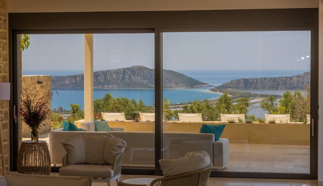 Villa Sapphire at Messinian Nest