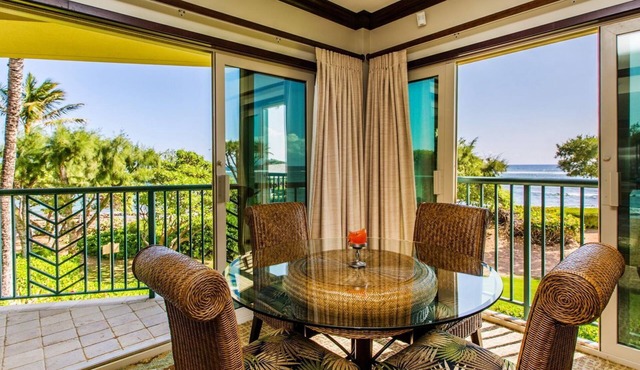 Waipouli Beach Resort VIP Ocean And Beach Front Penthouse Villa! AC Pool