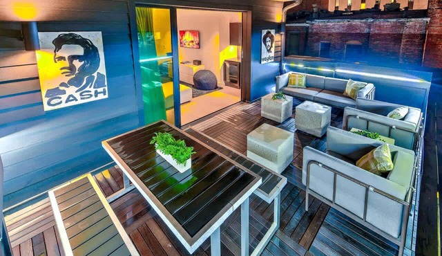 Walk 2 Broadway|5BR DT Loft + Rooftop - Sleeps 16!