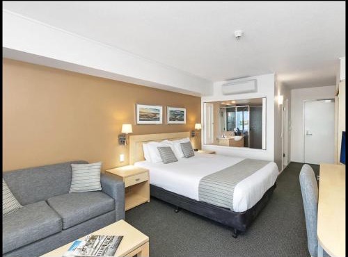 Water Front Retreat Ballina