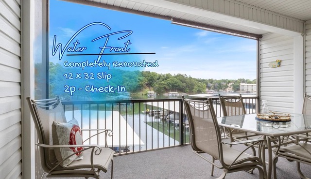 Waterfront Cozy Cove Retreat - LOTO Escape, Remodeled Comfort, Close to the Fun