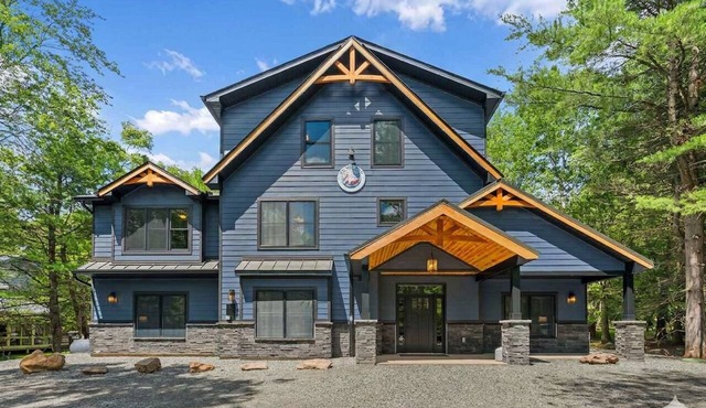 Wet Yeti by PMR with Indoor Pool, Game Room, Sauna, Hot Tub, Fire Pit