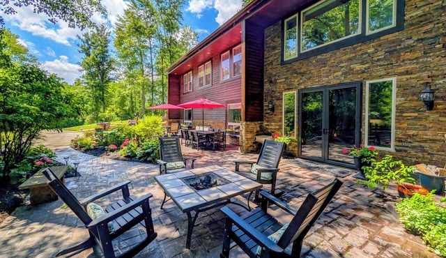 Woodland Spa Sanctuary: Delaware Home w/Swim Spa