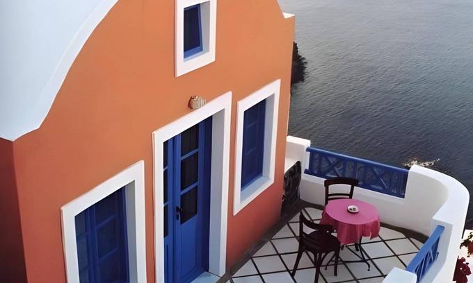 Oia Apartment | 45 m² Apartment ∙ 4 guests