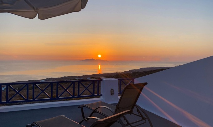 Imerovigli Hotel | Pergeri Apartments