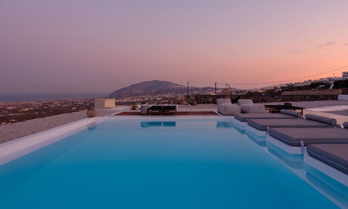 Imerovigli Hotel | Terra Blanca Suites