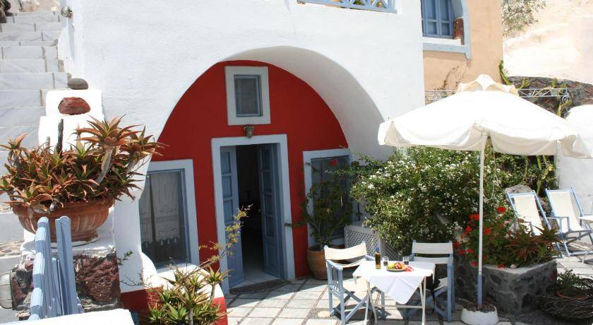 Photo of Others in Oia