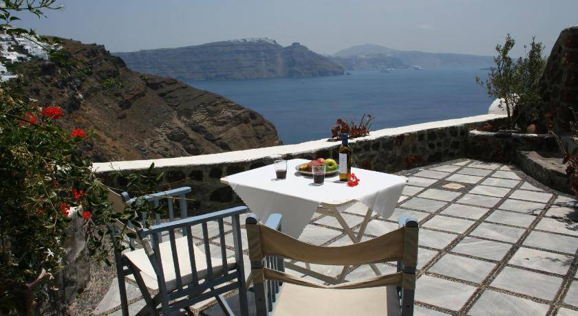 Photo of Others in Oia