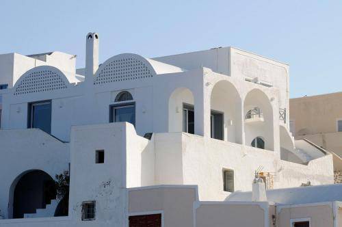 Photo of Others in Oia
