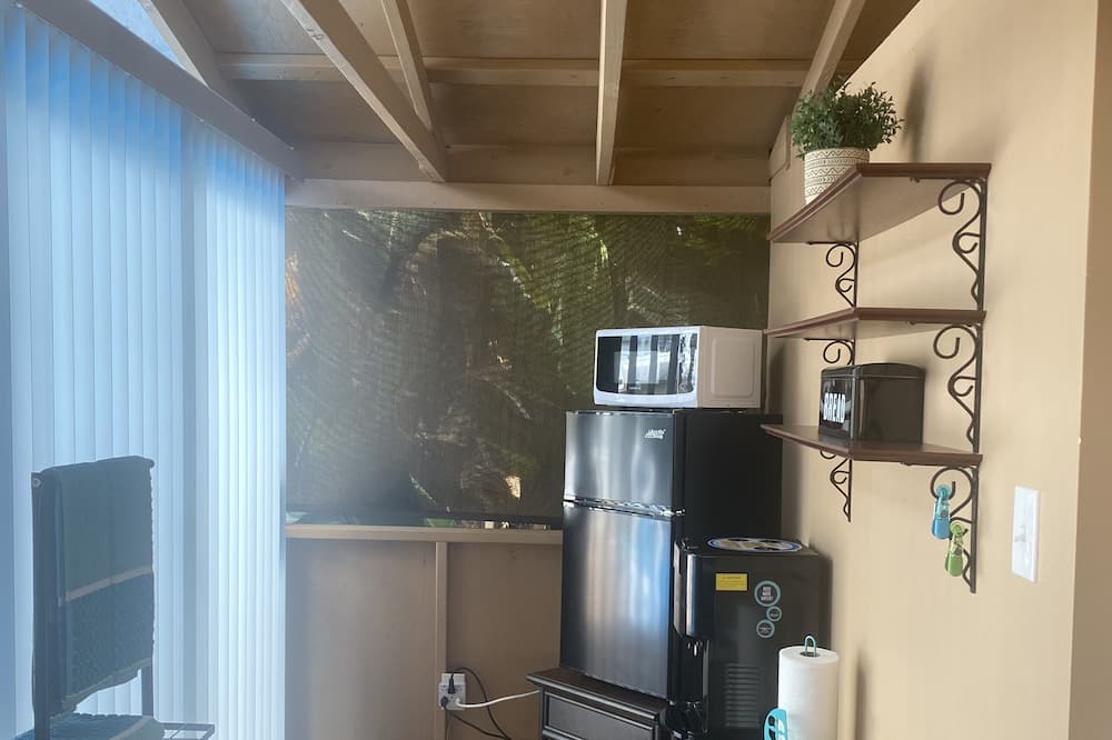 Photo of Bedroom in Kona Palisades