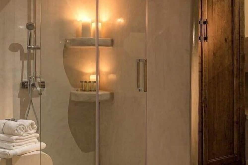Photo of Bathroom in Imerovigli