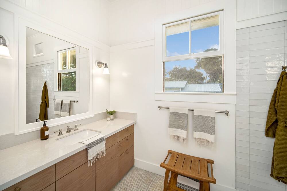 Photo of Bathroom in Koloa