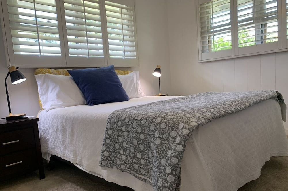Photo of Bedroom in Waimanalo Beach