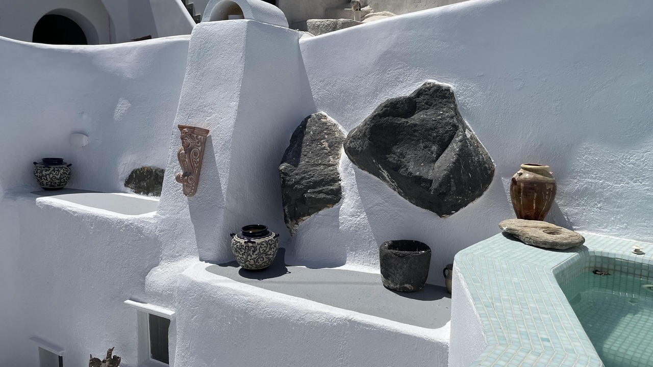 Photo of Others in Fira