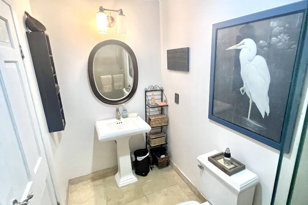 Photo of Bathroom in Eatonton