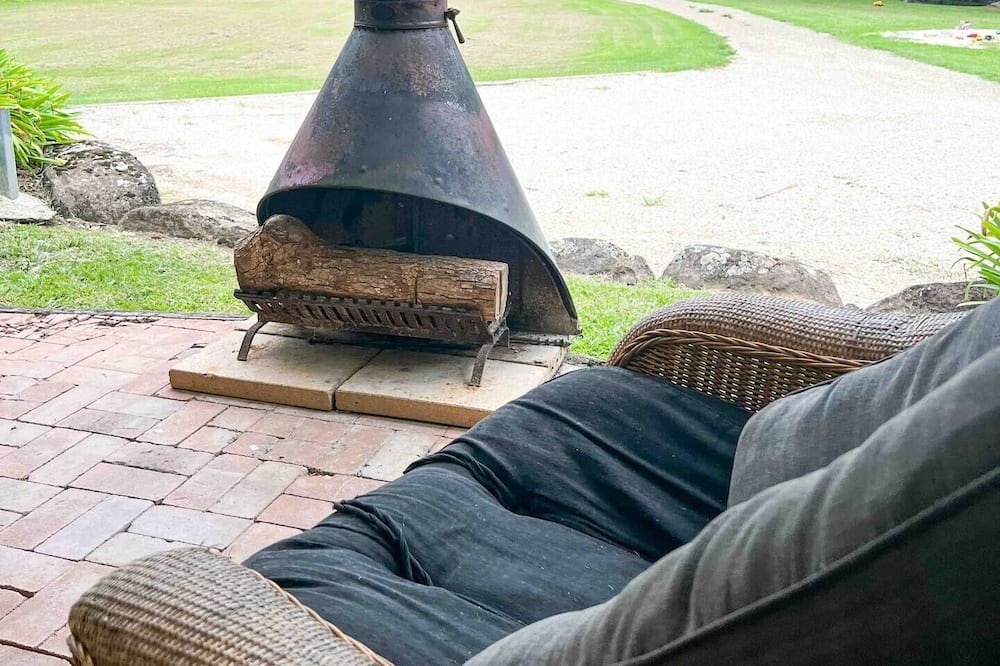 Photo of Outdoor in Middle Pocket