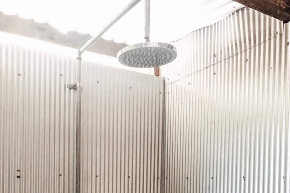 Photo of Bathroom in Middle Pocket