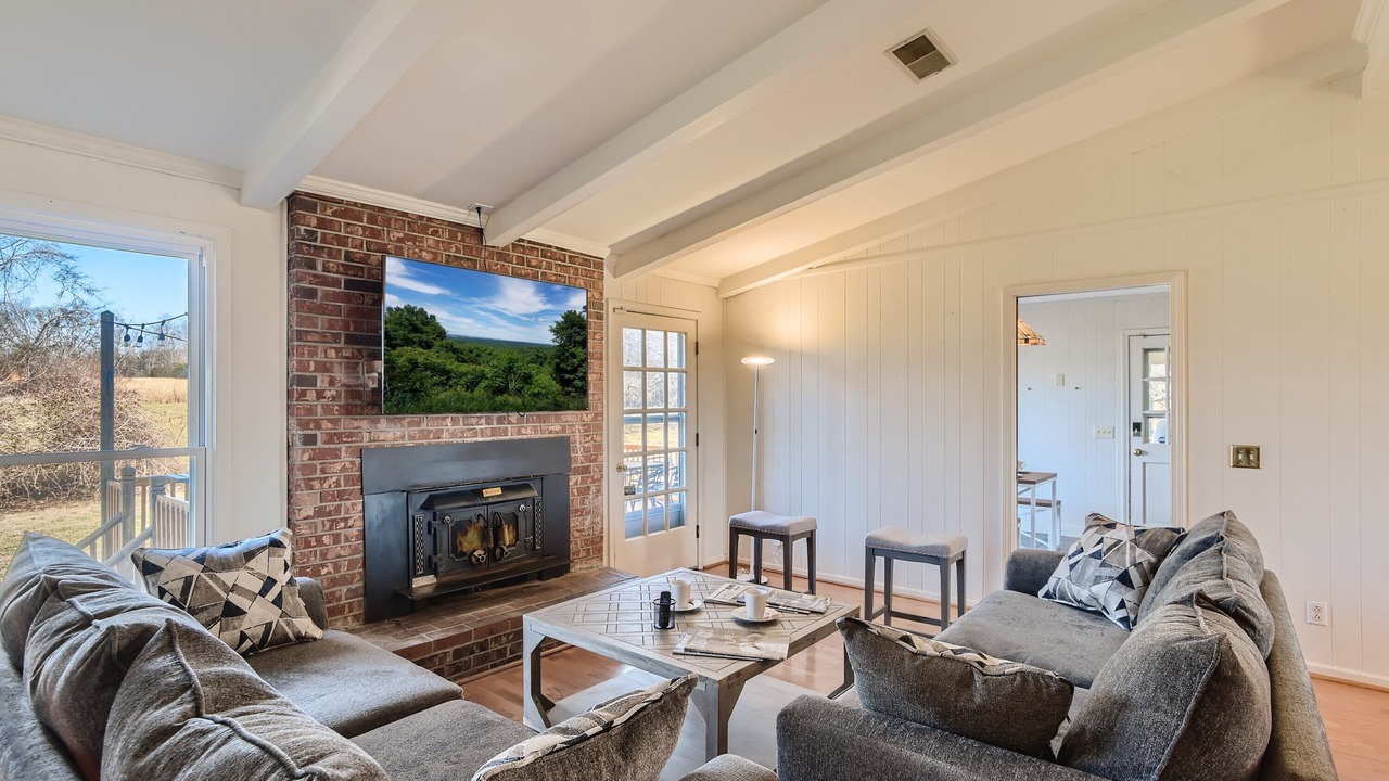 Photo of Livingroom in Franklin