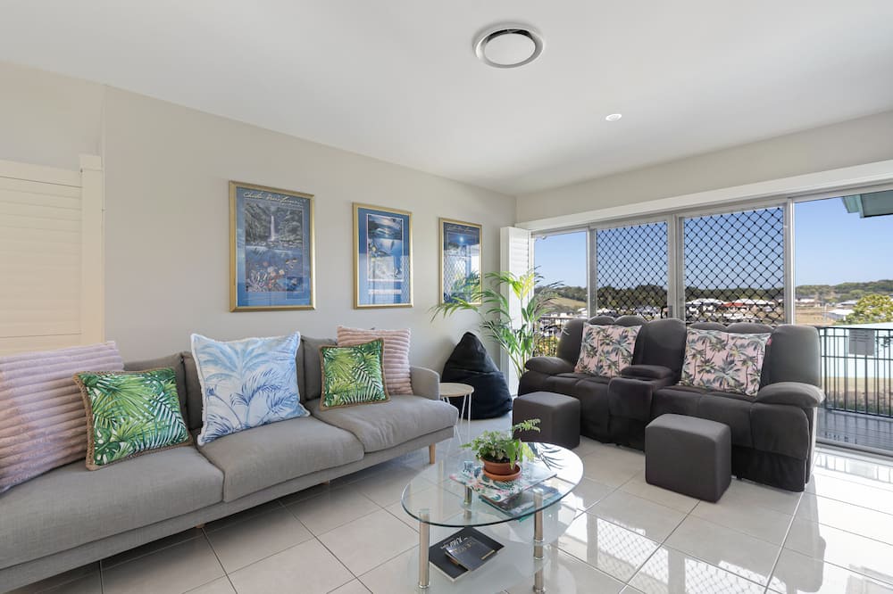 Photo of Livingroom in Cumbalum