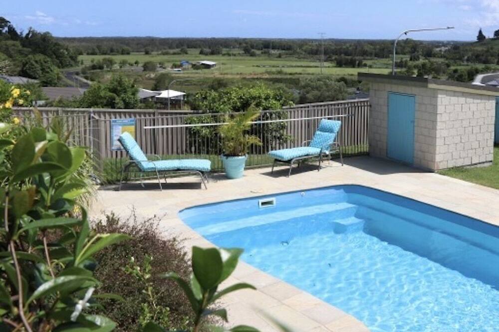 Photo of Outdoor in Cumbalum