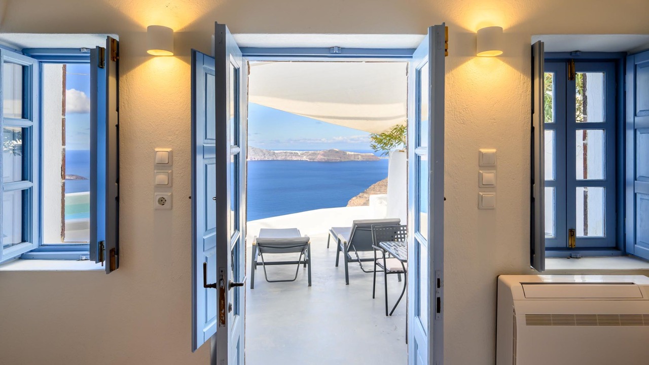 Photo of Bathroom in Firostefani