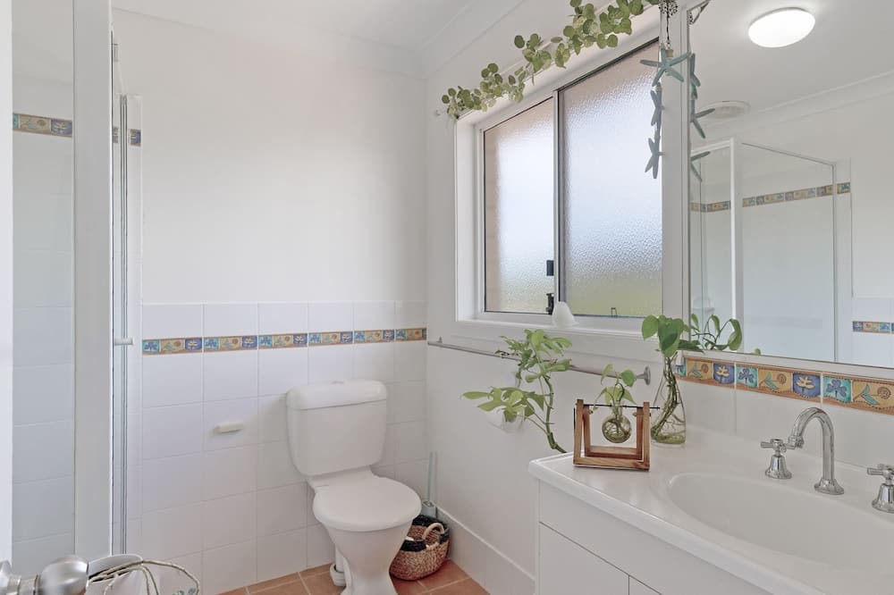 Photo of Bathroom in Evans Head