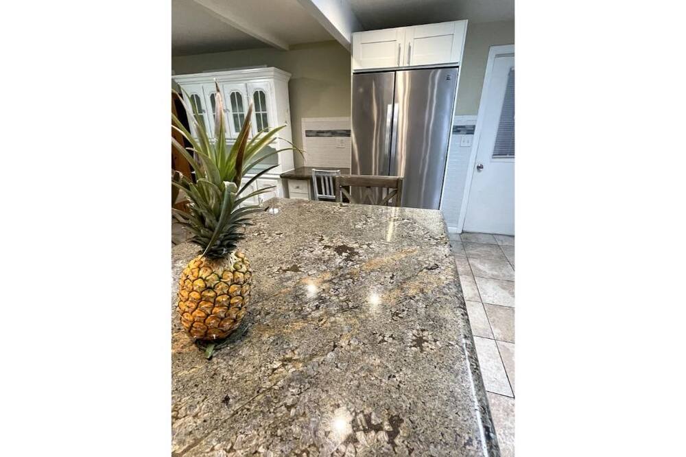 Photo of Outdoor in Kalihi Valley