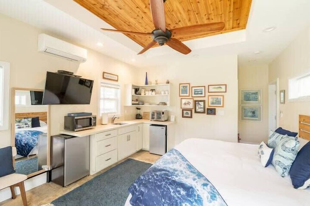 Photo of Bedroom in Kaneohe