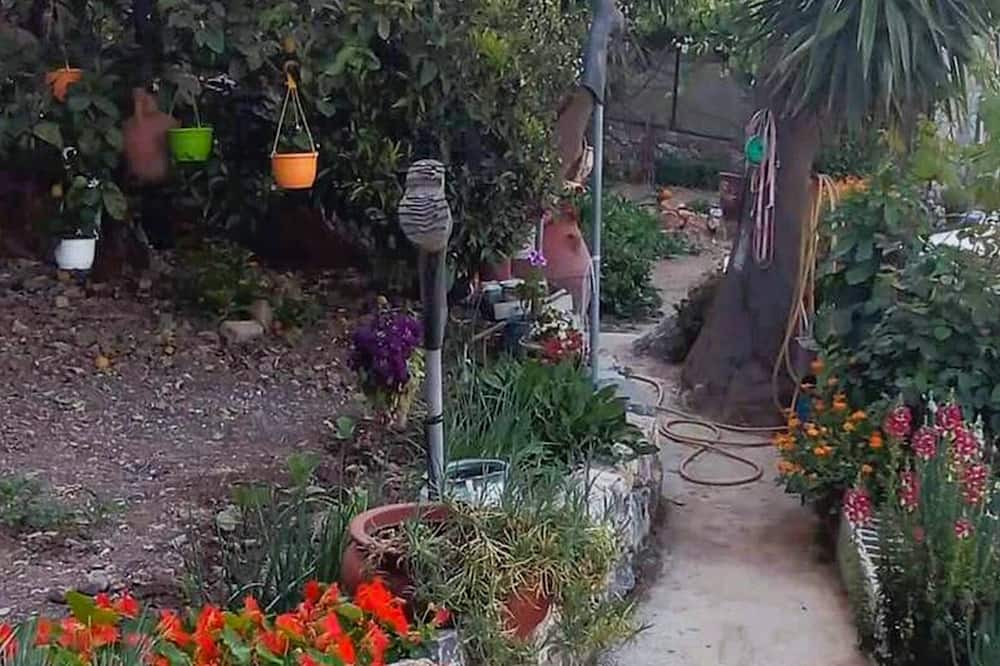 Photo of Outdoor in Vrachasi