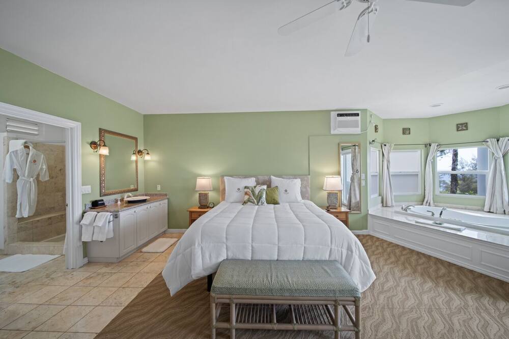 Photo of Bedroom in Honomu