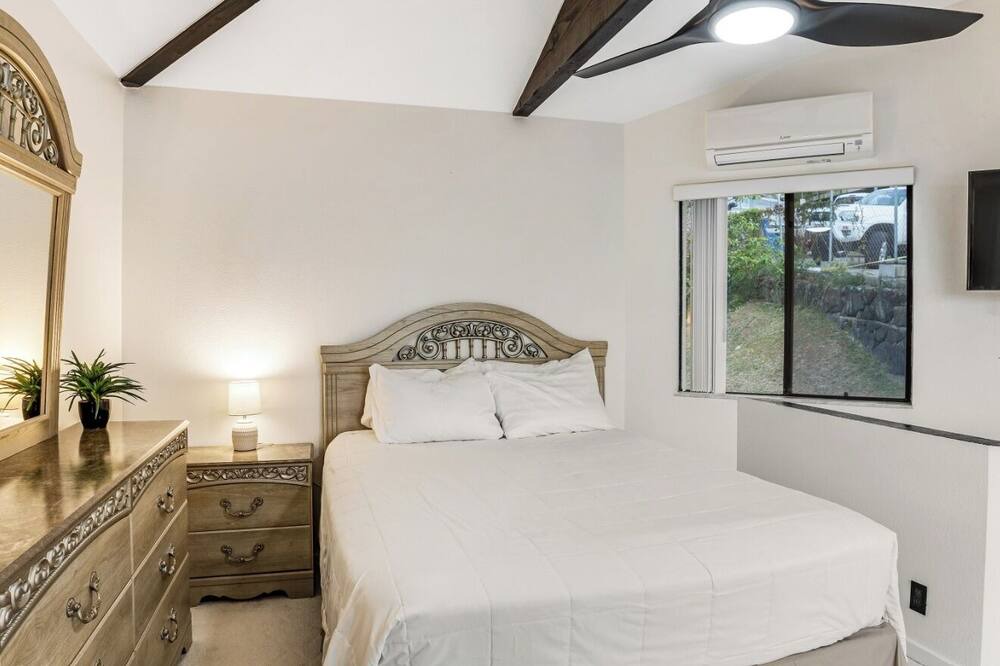 Photo of Bedroom in Kaneohe