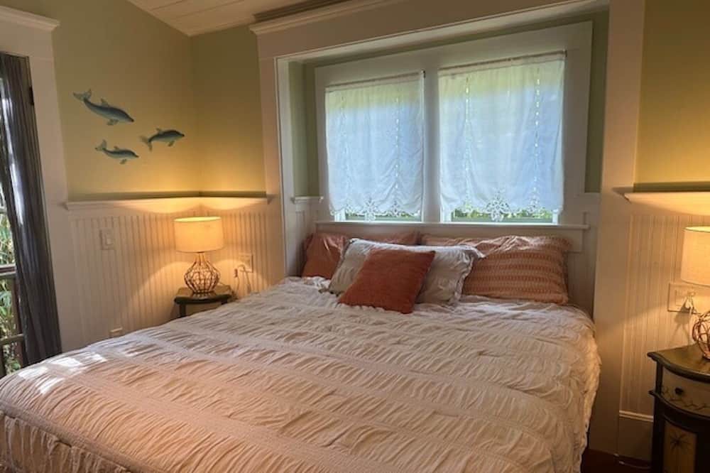 Photo of Bedroom in Pahoa