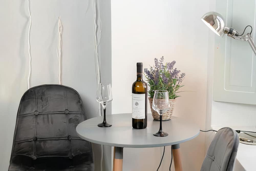 Photo of Bedroom in Fira