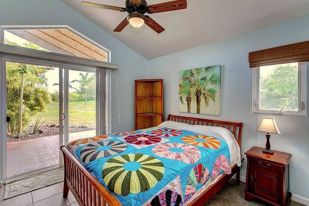 Photo of Bedroom in Nanawale Estates