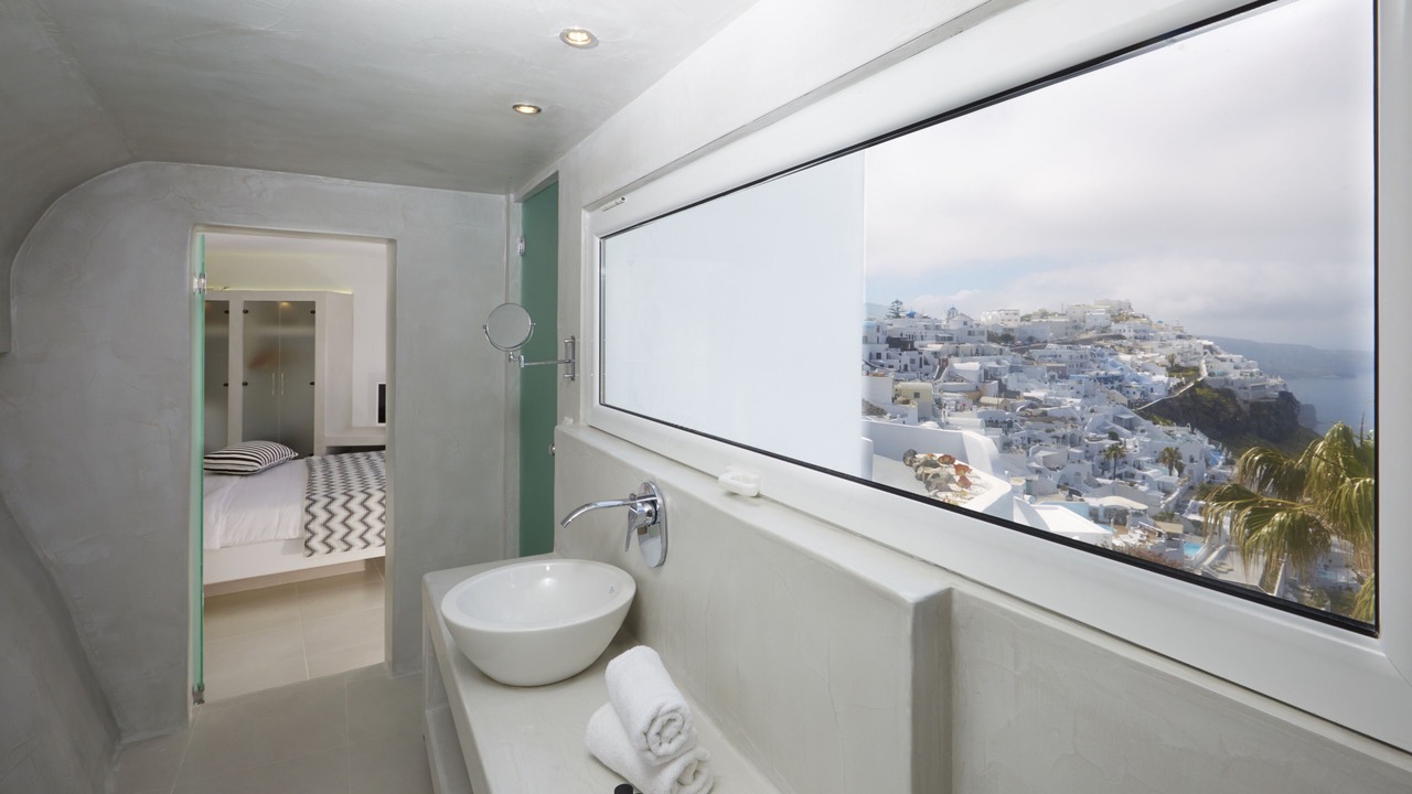 Photo of Bathroom in Firostefani