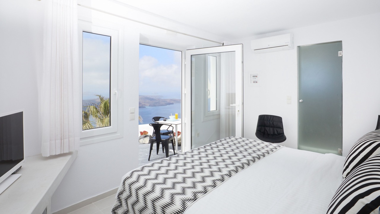 Photo of Bedroom in Firostefani