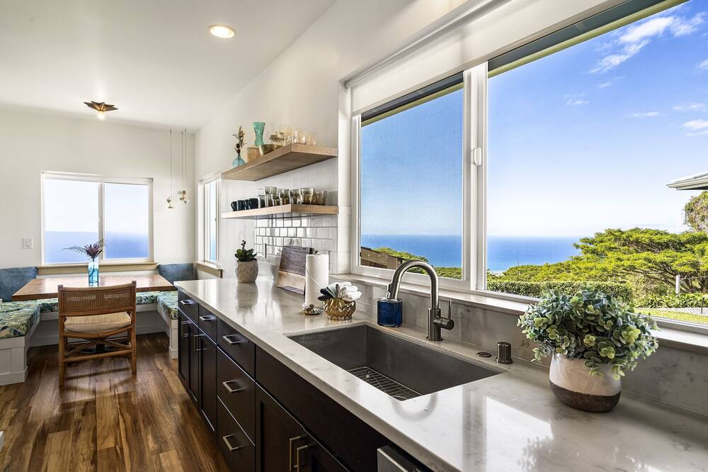 Photo of Kitchen in Holualoa