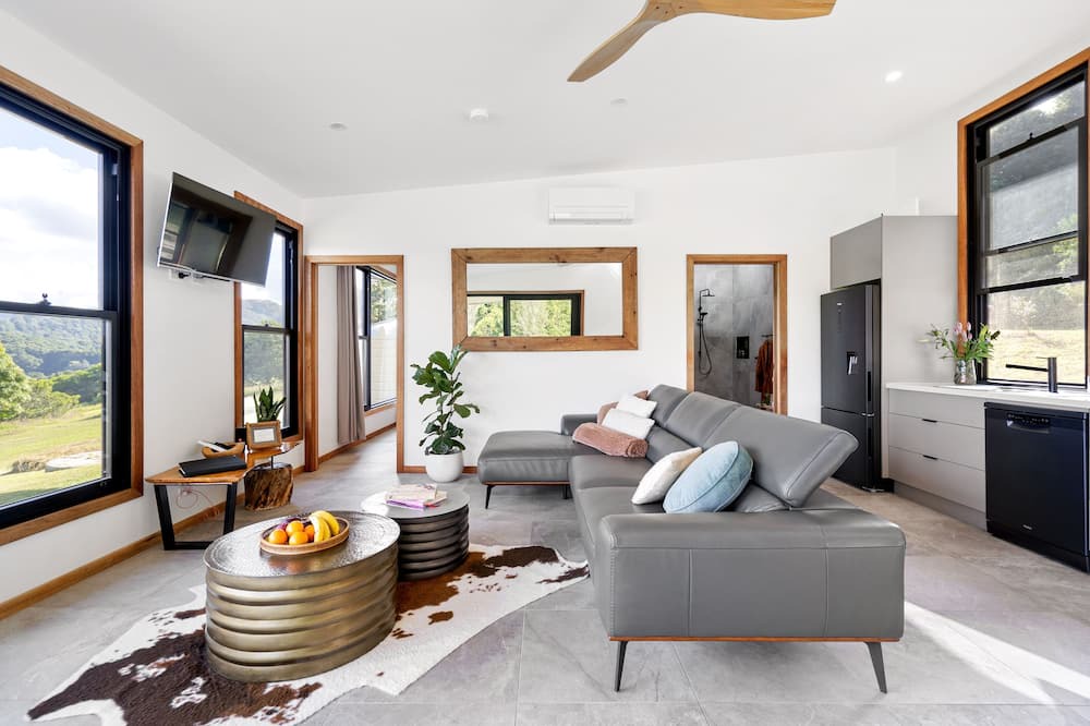 Photo of Livingroom in Wilsons Creek